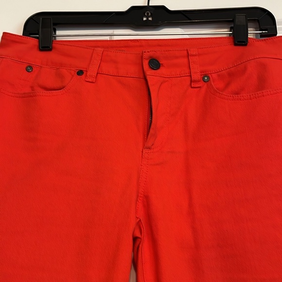Talbots Signature Flare Crops - Picture 2 of 9